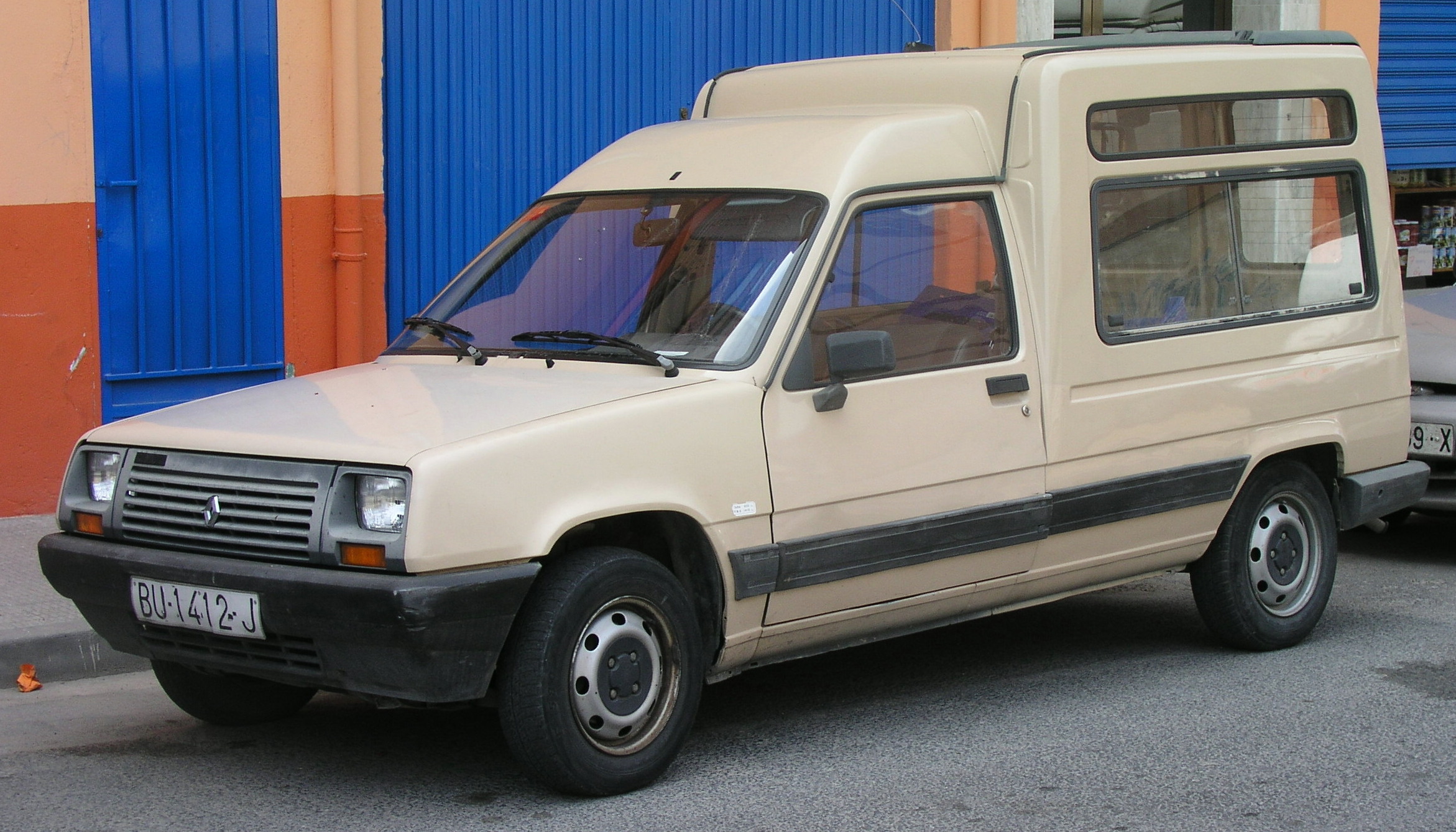 Renault Express Renault Книга руководство - Renault Express.