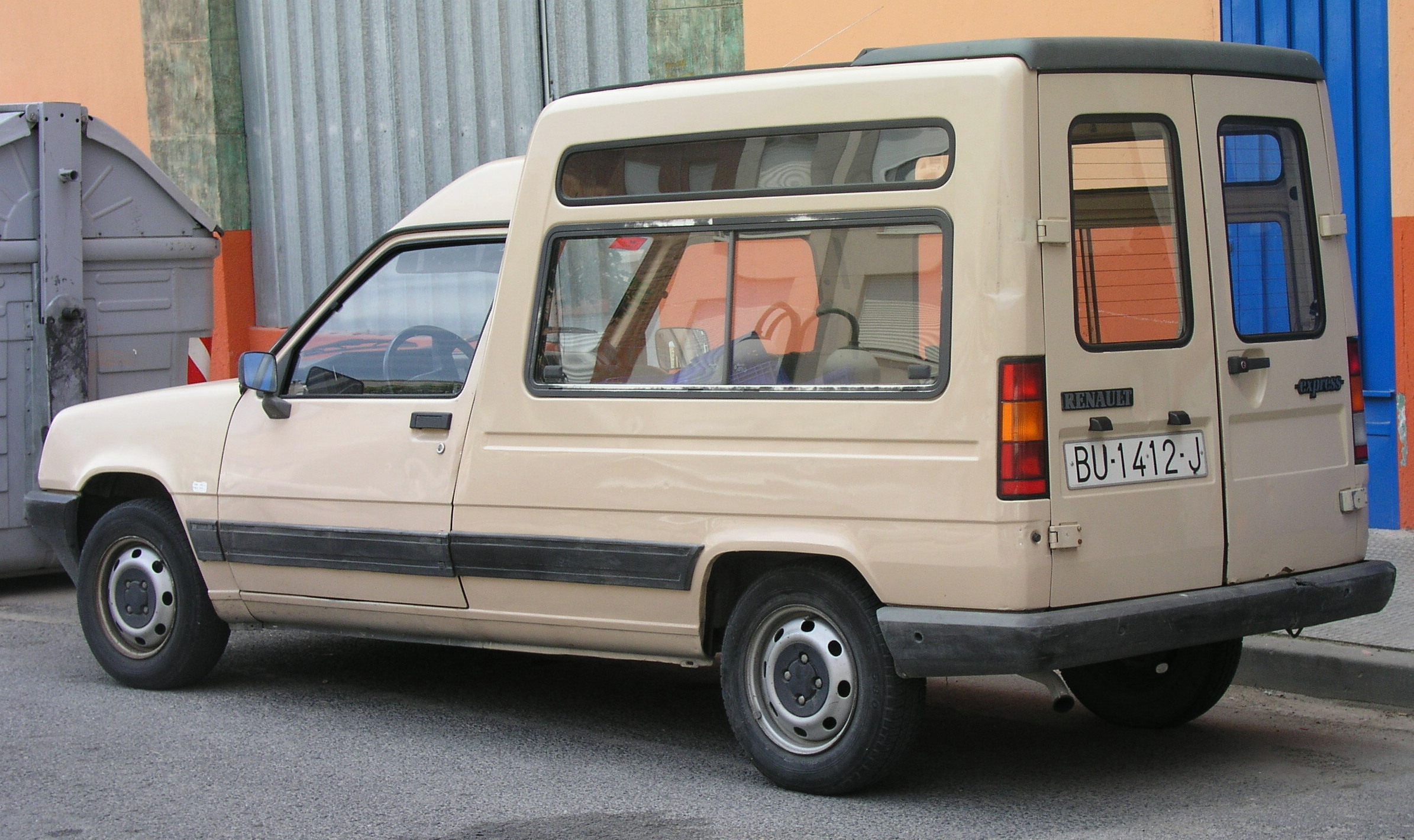 Renault Express Автомобили Renault Express: Renault Express. Доска объявлений - AutoRepo.