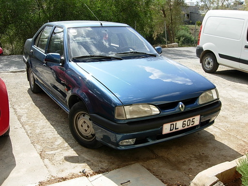 Renault 19 Цена б/у Renault 19 в Москве.