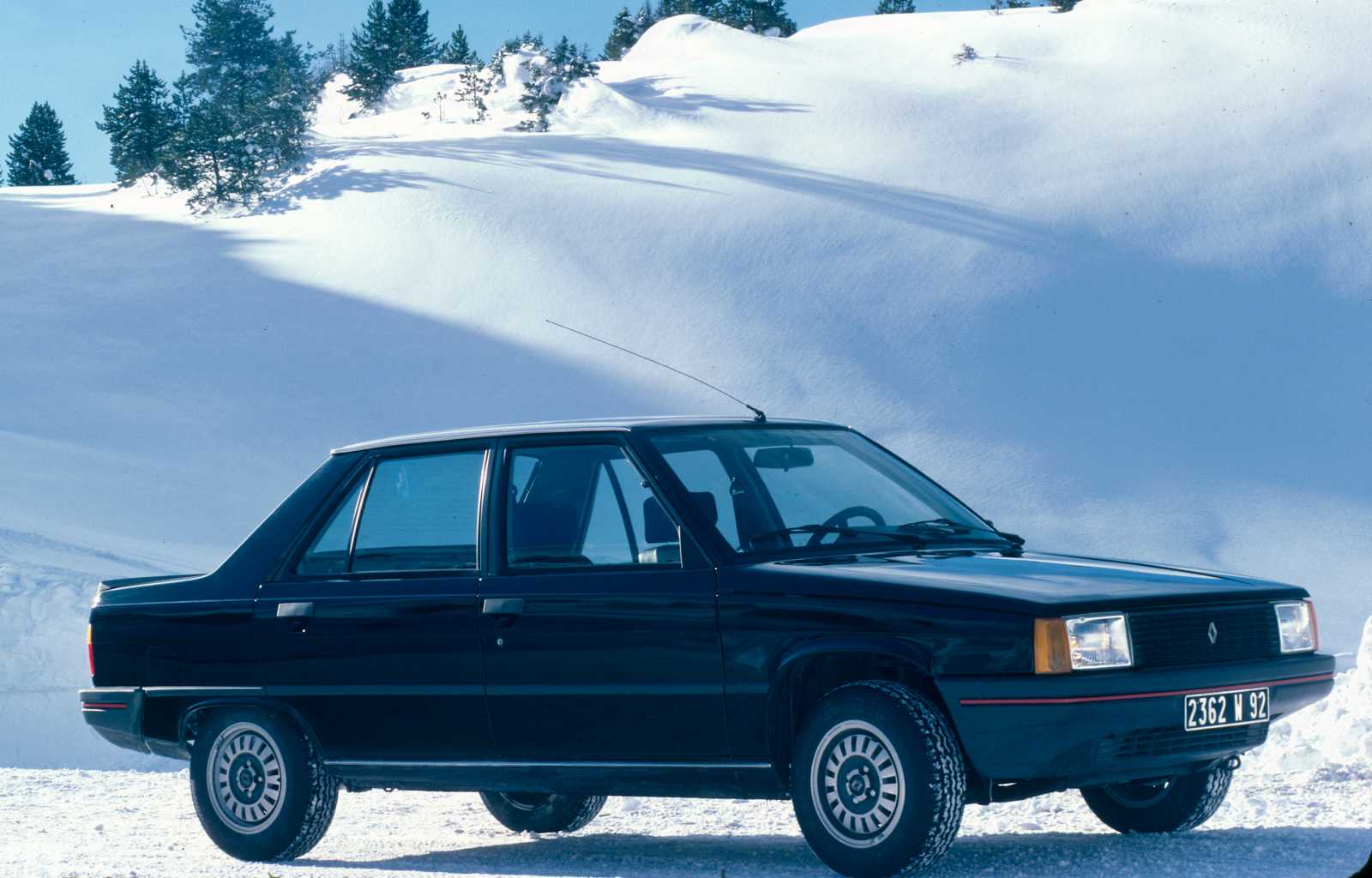 Renault 9 Доска объявлений - AutoRepo: Renault 9. Официальный сайт Renault.