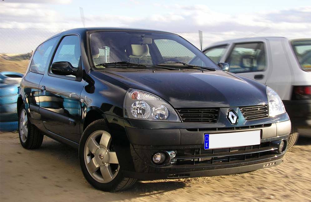 Renault Clio Renault Clio III от 581 380 руб: Renault Clio.