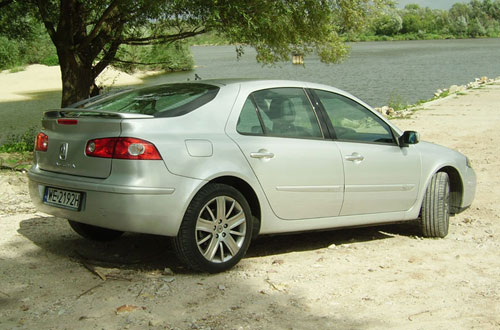 Renault Laguna Доска объявлений - AutoRepo: Renault Laguna. Renault Laguna за полцены.