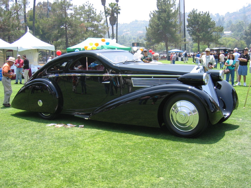 Rolls-Royce Phantom Все про Rolls-Royce Phantom: Rolls-Royce Phantom.