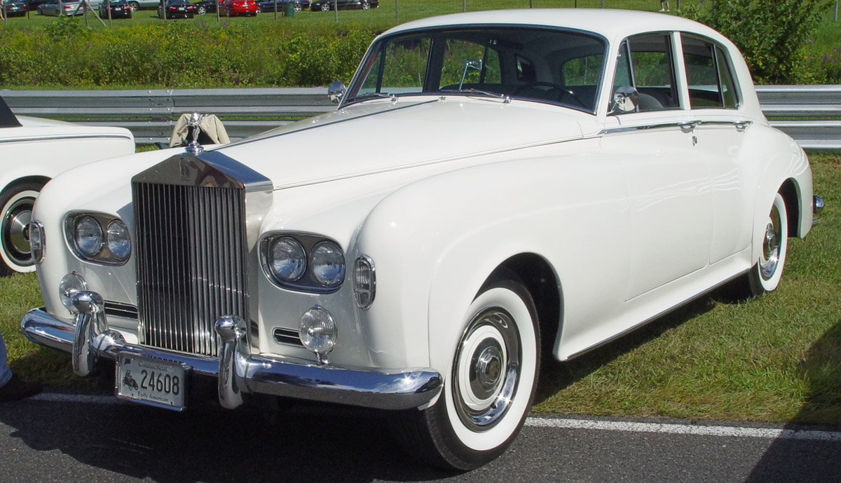 Rolls-Royce Silver Rolls-Royce: Rolls-Royce Silver. Ищете Rolls-Royce Silver?