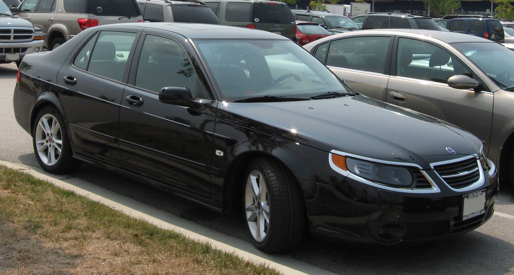 SAAB 9-5 Sedan Тест-драйв Citroen C2 VTS: SAAB 9-5 Sedan. Saab 9-5 в Москве.