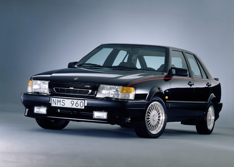 SAAB 9000 Автомобильный каталог иномарок - SAAB 9000.