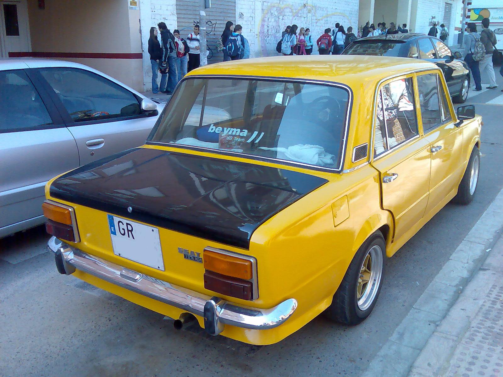 Seat 124 Автомобили и цены: Seat - Seat 124.