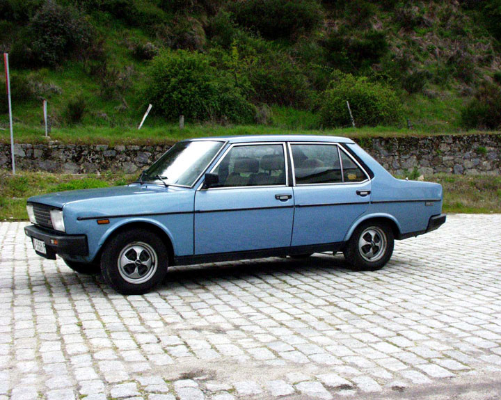 Seat 131 Тест-драйв Seat Leon - Seat 131.