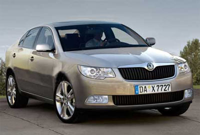 Skoda Superb Автомобильные книги - Skoda Superb. Ford снижает цены.