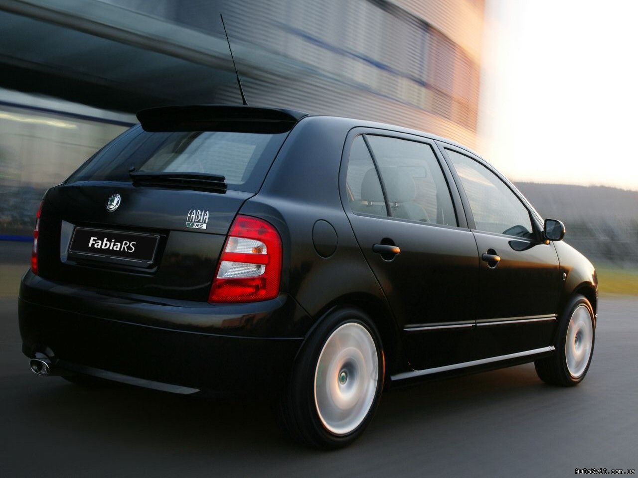 Skoda Fabia RS Автомобили и цены: Skoda - Skoda Fabia RS.