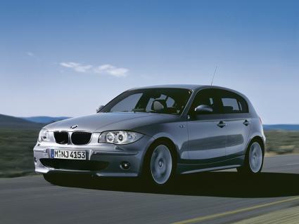 BMW 116 Подбор нового автомобиля - BMW 116. BMW 1 серии от 799 000 руб.