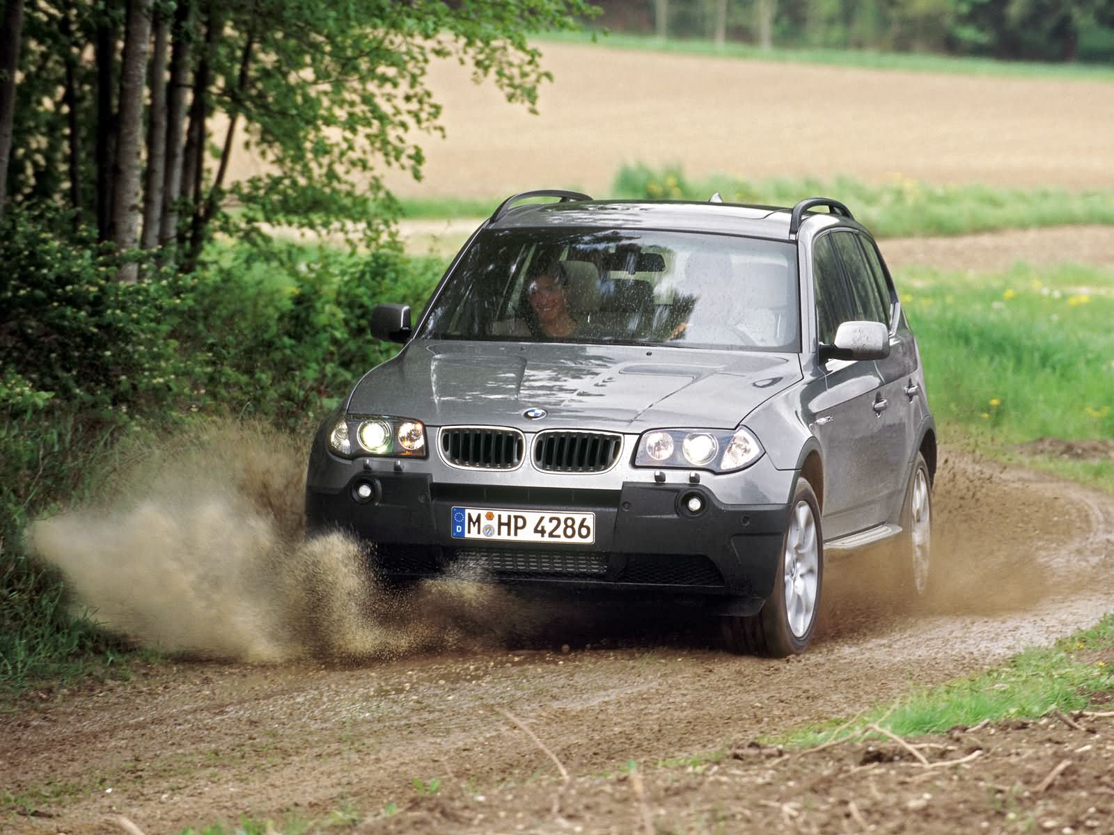 BMW X3 Объявления BMW X3: BMW X3. BMW в кредит стал еще доступнее.