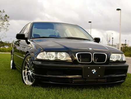 BMW 325 Цены на BMW 3-er cabrio - BMW 325. Новые и БУ BMW 325.