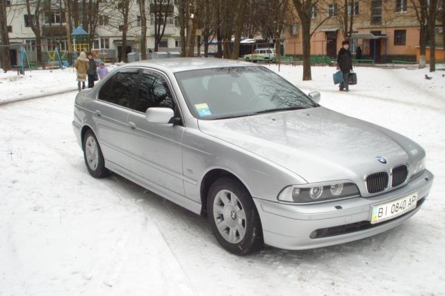 BMW 520 Цены на BMW 5-er - BMW 520.