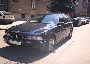 BMW 523 Тест-драйв BMW 750Li: BMW 523. Subaru на выгодных условиях.