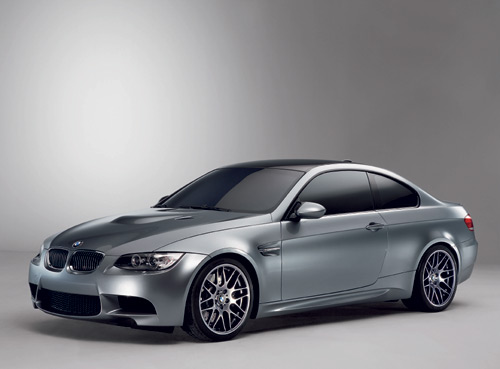 BMW M3 Мощный аргумент в вашу пользу: BMW M3. BMW 3 серии.