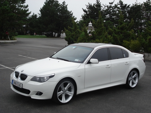 BMW 530 BMW X6: BMW 530.