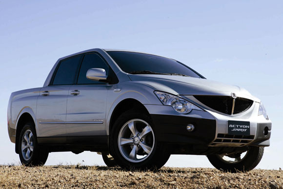 SsangYong Actyon Девушки Ssang Yong - SsangYong Actyon.