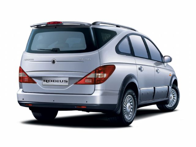 SsangYong Rodius Выгодно застраховать SsangYong: SsangYong Rodius. Официальный дилер SsangYong.