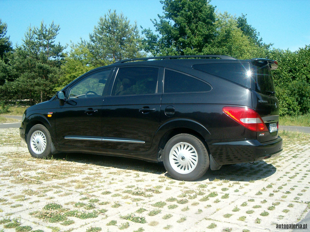 SsangYong Rodius Avito. Автомобили и комплектующие - SsangYong Rodius. Тест-драйв Hyundai Grandeur.