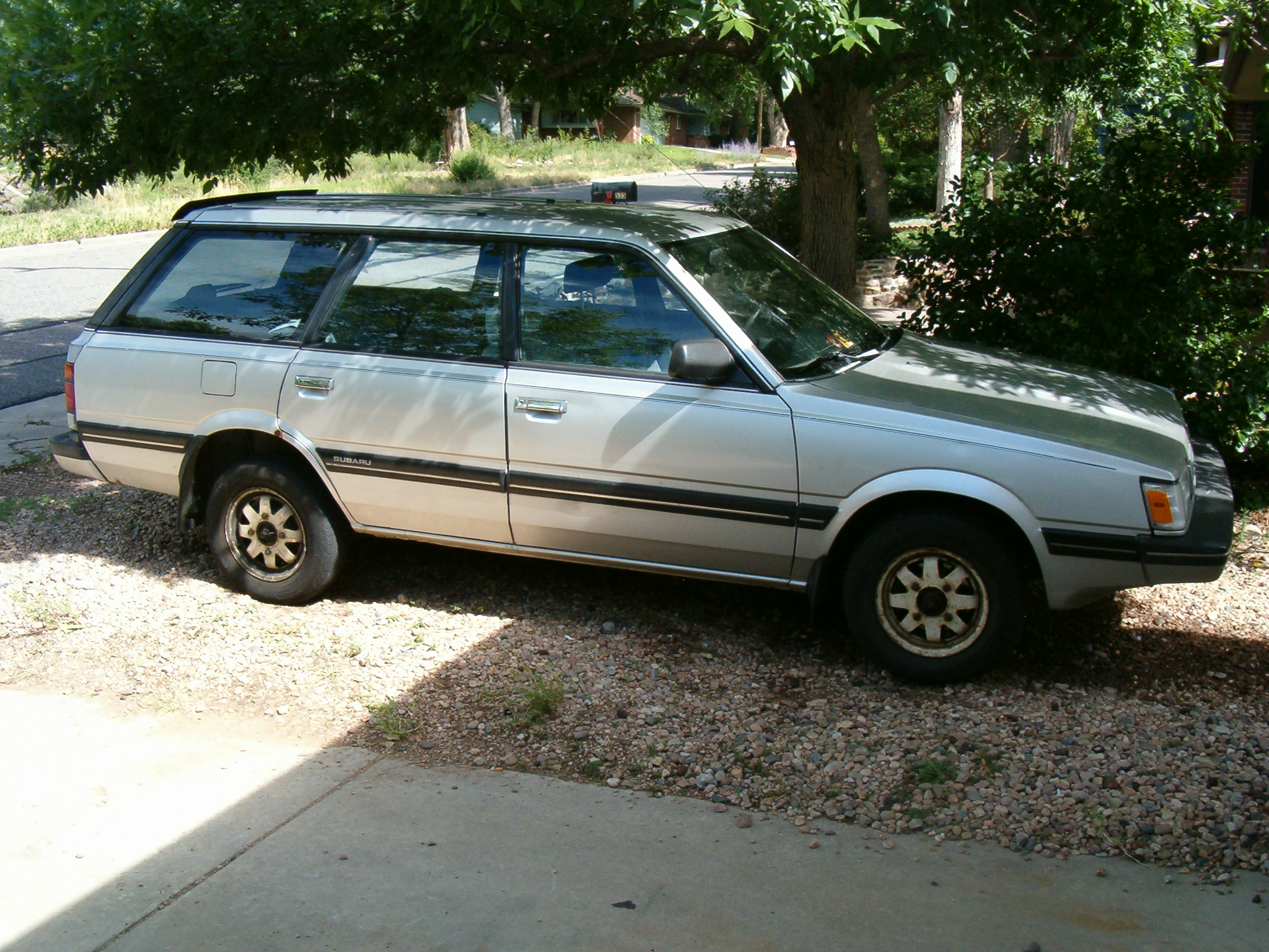 Subaru Wagon Subaru Книга руководство - Subaru Wagon. Тест-драйв Subaru Legacy STI.