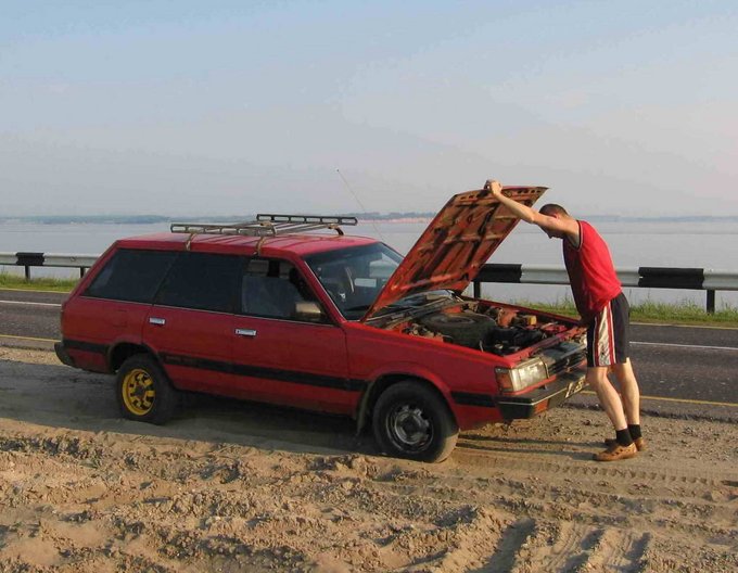 Subaru Leone Куда ведут ваши корни: Subaru Leone.