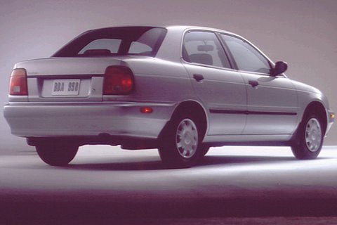 Suzuki Esteem Тест-драйв Honda Accord - Suzuki Esteem.