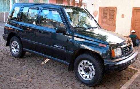 Suzuki Sidekick Подбор нового автомобиля: Suzuki Sidekick. Автомобили Suzuki Sidekick.