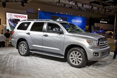 Toyota Sequoia Книги по ремонту автомобилей: Toyota Sequoia.