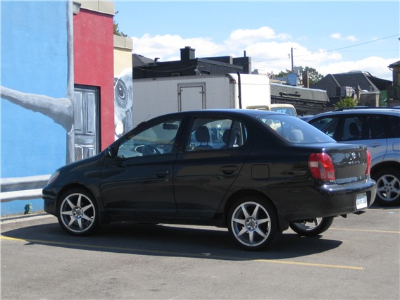 Toyota Echo Toyota Echo в Москве - Toyota Echo.