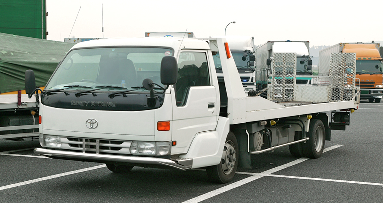 Toyota Dyna Тест-драйв Toyota Prius Hybrid: Toyota Dyna. Новые и БУ Toyota Dyna.