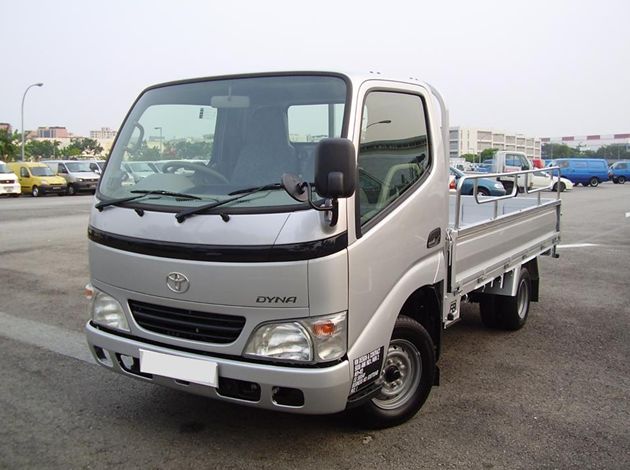 Toyota Dyna Все о Toyota: Toyota Dyna.