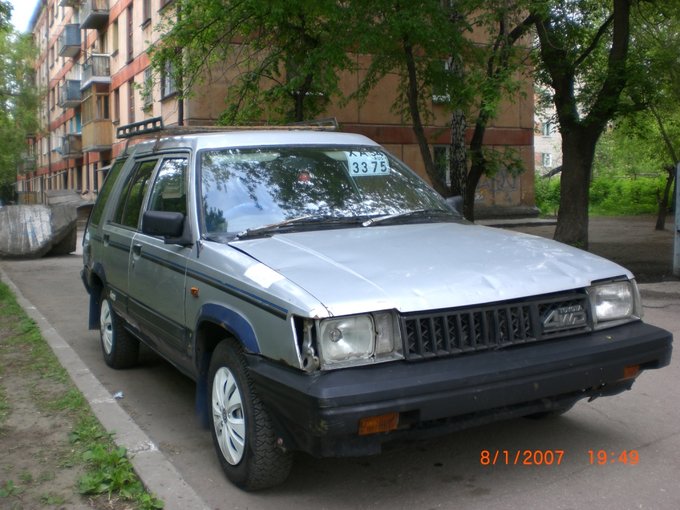 Toyota Sprinter Carib Автомобильная литература: Toyota Sprinter Carib. Все о Toyota.