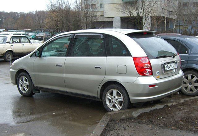 Toyota Nadia DROM - Главный по Toyota в Москве - Toyota Nadia. Ищете Toyota Nadia?