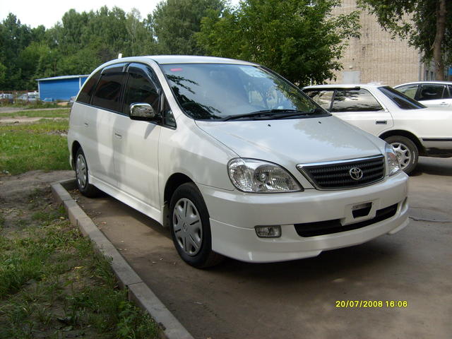 Toyota Nadia Автомобили Toyota Nadia: Toyota Nadia.