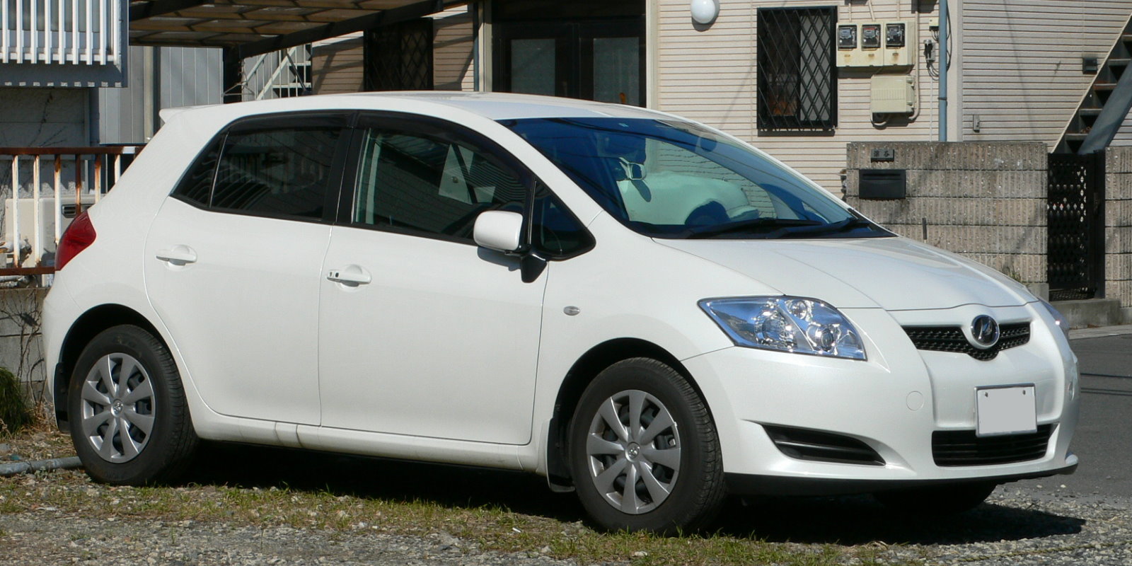 Toyota Auris Новые и БУ Toyota Auris: Toyota Auris.