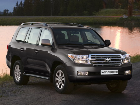 Toyota Land Cruiser 200 Выкуп Иномарок Джипов до 100 000: Toyota Land Cruiser 200.