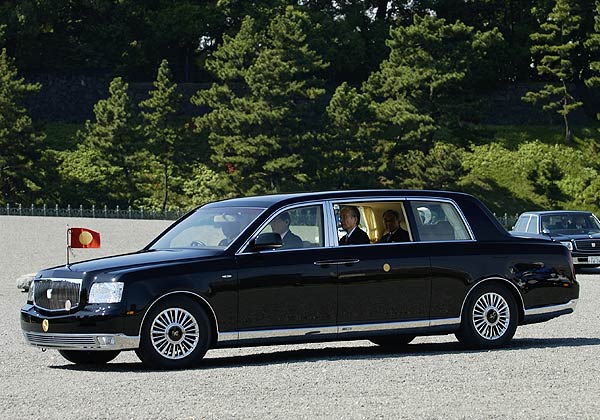 Toyota Century Все о Toyota - Toyota Century.