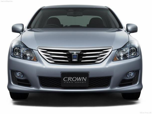 Toyota Crown Все о Toyota: Toyota Crown. Тест-драйв Toyota Prius Hybrid.