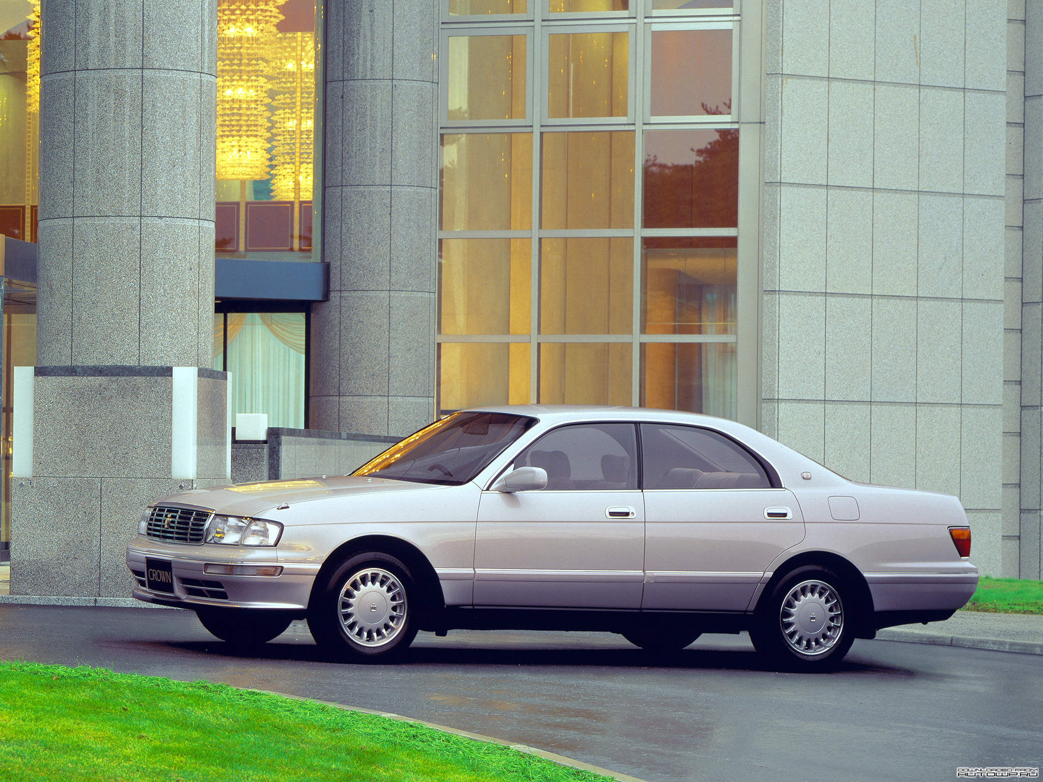 Toyota Crown Всё о Toyota Crown - Toyota Crown.