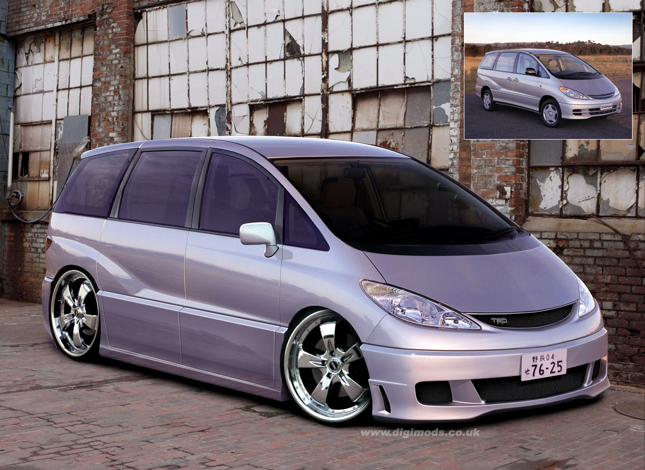 Toyota Previa Toyota Previa в Москве: Toyota Previa.