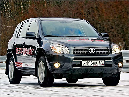 Toyota RAV4 Toyota Rav4 в наличии: Toyota RAV4. Новый Toyota RAV4 от 899 000 р.