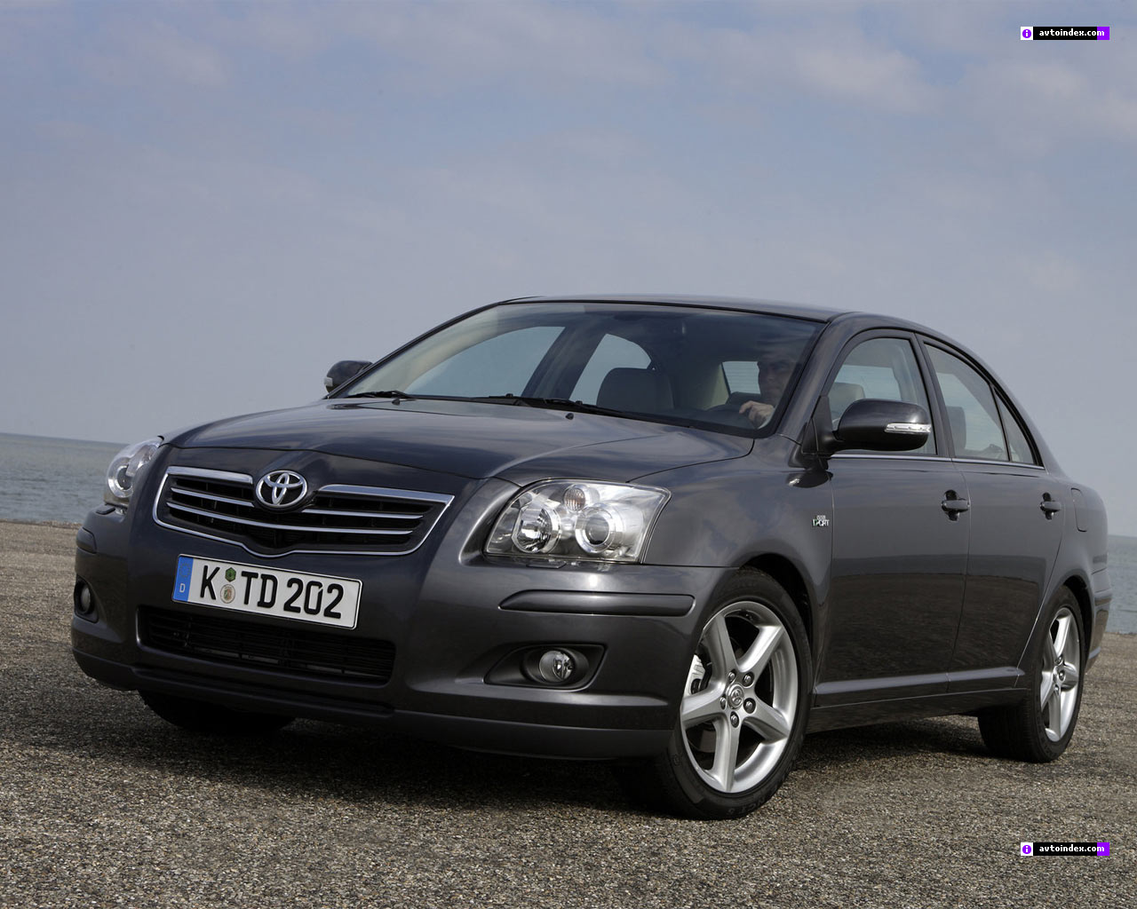 Toyota Avensis Новые автомобили TOYOTA. Выгодно - Toyota Avensis. Toyota Avensis в наличии.