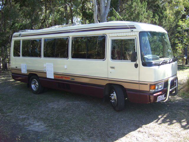 Toyota Coaster TOYOTA почти даром - Toyota Coaster.