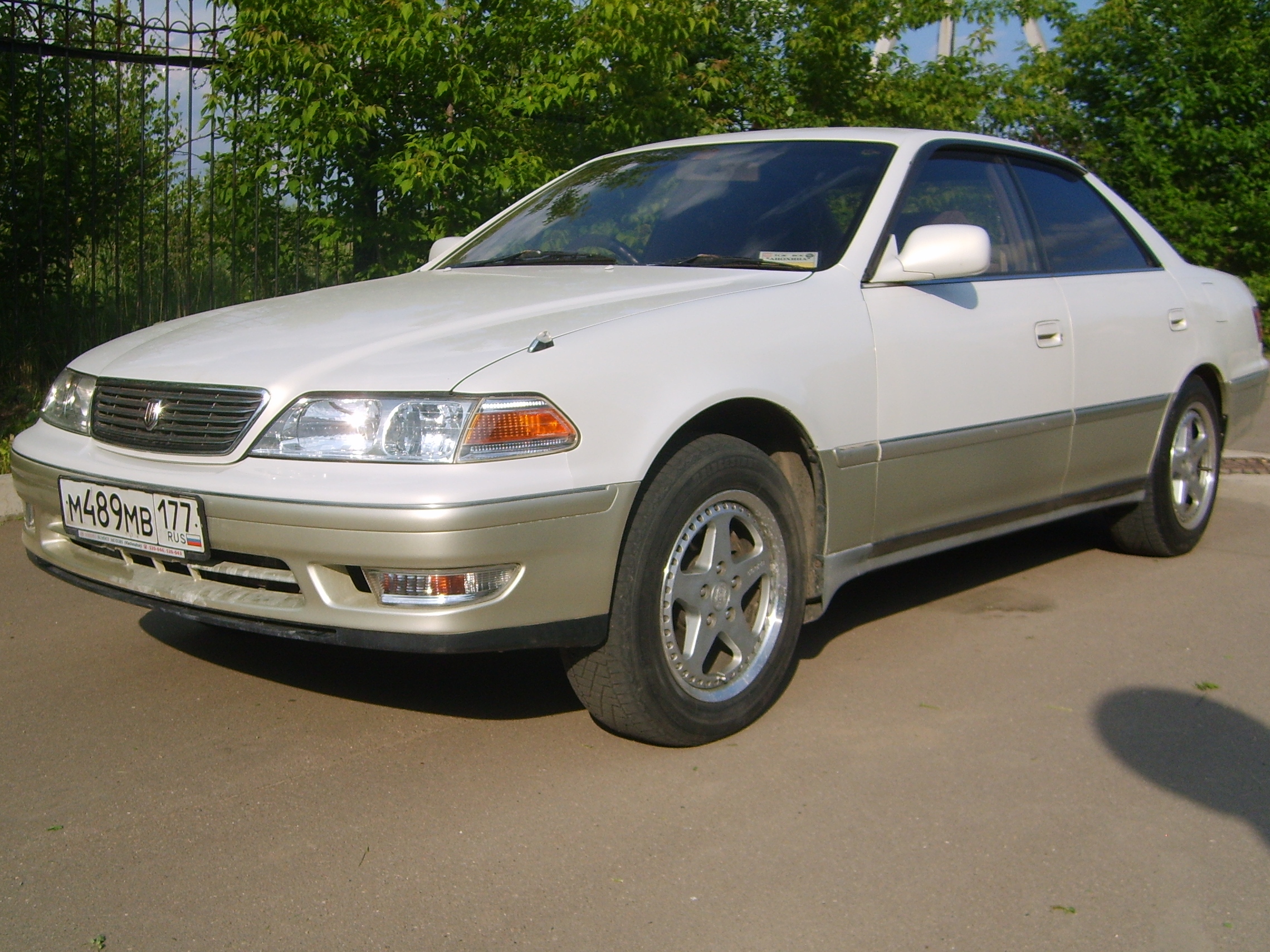 Toyota Mark II Все о Toyota: Toyota Mark II.