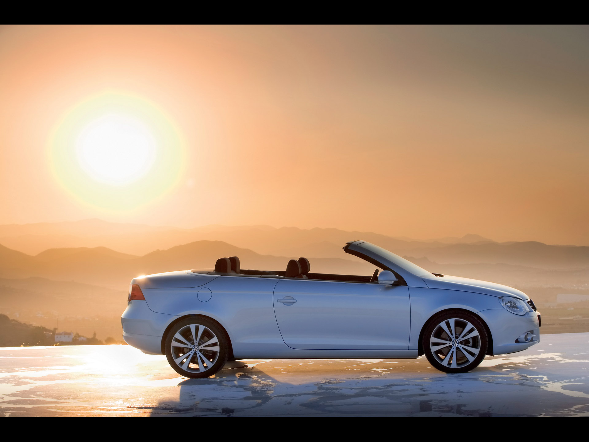 Volkswagen Eos С новым Volkswagen - Volkswagen Eos. Volkswagen уже дарит машины?