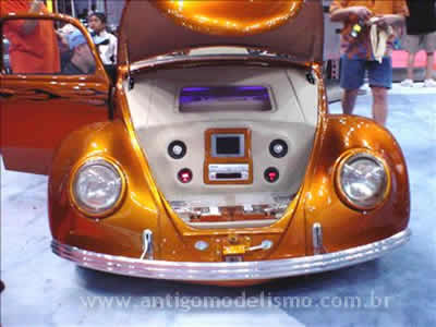 Volkswagen Fusca Топ-10 Фирм по залогу авто: Volkswagen Fusca.