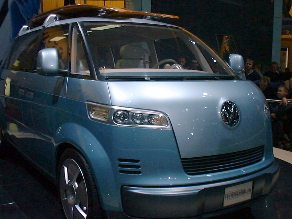 Volkswagen Microbus Топ-10 Фирм по залогу авто: Volkswagen Microbus.