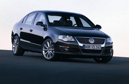 Volkswagen Passat Автомобильный каталог иномарок - Volkswagen Passat. Volkswagen Tiguan 2009 г. выпуска.