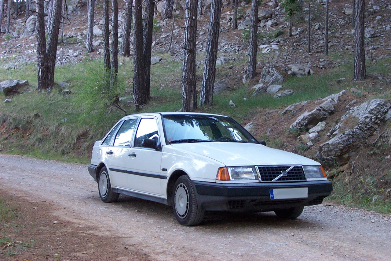 Volvo 440 Все про залог Авто: Volvo 440.